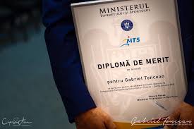 Ministrul tineretului si sportului 2021. MedaliaÈ›ii Lotului NaÈ›ional De Culturism È™i Fitness La Campionatele Europene PremiaÈ›i De Ministrul Tineretului È™i Sportului Frcf FederaÈ›ia RomanÄƒ De Culturism È™i Fitness