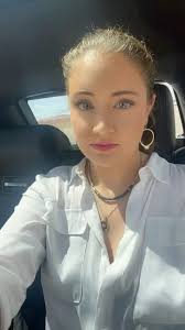 Tess Wright (@tessiewright) • Instagram photos and videos