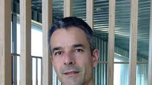 Reigosa vuelve a cambiar de vicerrector de Planificación a un año de las  elecciones