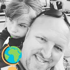 Happy anniversary to Daniel and Diane Thomsen!