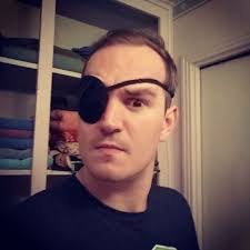 Geoffrey Bloomer's Instagram, Twitter & Facebook