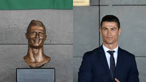 Find the perfect ronaldo statue stock photos and editorial news pictures from getty images. Die Grassliche Buste Des Cristiano Ronaldo Ze Tt
