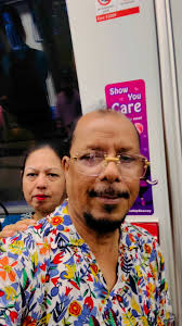 Vacation mood.Really we passed very great time today.singapore is the best  city of the world. Now going to hotel by MRT.( Singapore underline train )  !!!Spend your life with people who make you smile, ...