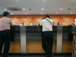 Public bank menawarkan pelbagai produk dan perkhidmatan perbankan untuk individu dan juga perniagaan, sama ada dalam bentuk perbankan konvensional atau perbankan islamik. Bank Nearby Temerloh Malaysia Addresses Websites In Finance Directory Maps Me Download Offline Maps