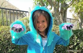 I purchased blue fleece and purple fleece on sale and used a coupon. Diy Sulley Costume From Monster S Inc Diy Inspired