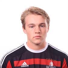 Eric Stelzer's Instagram, Twitter & Facebook