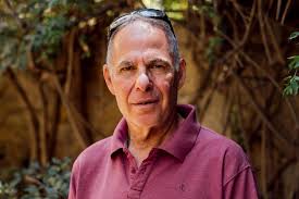 Israel: Meir Baruchin, the professor accused of "treason" for denouncing  the death of civilians in Gaza