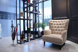 It is a township spread across 4,000 acres (1,600 ha). H Boutique Hotel Quirky Budget Hotel In Kota Damansara Lamyerda