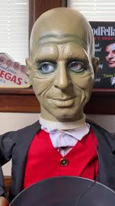 Gemmy Candy Bowl Butler #animatronic #halloween #halloweenprops #gemmy...