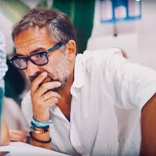 Vijil: "Con el spot de la Lotería de Navidad hemos querido transmitir,  además de la solidaridad de este país, que los pueblos tienen que pervivir"