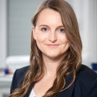 Lena Meyers's Instagram, Twitter & Facebook