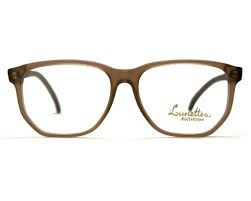 Um ihnen zu hause die produktwahl wenigstens etwas leichter zu machen, trendigen haben unsere analysten auch noch unseren favoriten ausgesucht. Brille Eckig George Matt Braun Braun Tortoise Hornoptik Schildpattoptik