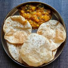 Hot But Amungi Pona Pooris With Spicy Potato Bhaji For Breakfast Arun Is Rarely Home N Indian Food Recipes Vegetarian Indian Food Recipes Indian Street Food