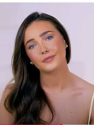 Stacy Yoder's Instagram, Twitter & Facebook