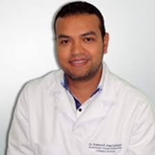Dr. Roberto Alas Carbajal