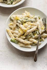 Creamy Lemon Asparagus Pasta Salt Lavender In 2020 Lemon Asparagus Pasta Asparagus Pasta Recipes Asparagus Pasta