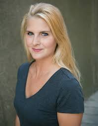 Crystal Leger's Instagram, Twitter & Facebook