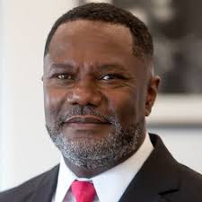 Notable Diverse Leaders in Banking & Finance