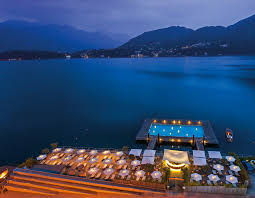 Hotels en b&b's aan het comomeer. Spectacular 5 Star The Grand Hotel Tremezzo In Lake Como Italy Reopens The Blunt Post