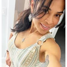 Who can care for my cats with medical needs while I'm away in Italy?