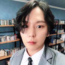 Kala itu, himchan bersama 2 orang teman lelakinya dan 3 perempuan menghabiskan waktu di sebuah pension di provinsi gyeonggi. Ex Bap Member Himchan Convicted Of Sexual Assault