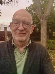 Yolanda Maya y Carlos Ruiz-Mateos han tejido alrededor de @quesoselbucarito  un entramado que recorre algunos palos del sector agrícola y ganadero:  cabras, cerdo ibérico, caballos. El queso lleva alguna década brillando y