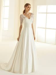 Maybe you would like to learn more about one of these? Brautkleid Mit Halblangen Armeln Von Bianco Evento Braut De