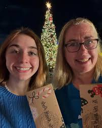 a newer chapter of life☺️🤍 i have been loving the new and exciting role of  being a coordinator at Casey's Corner. I love this crazy little restaurant  with all my heart and