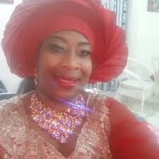 Shera Smith's Instagram, Twitter & Facebook