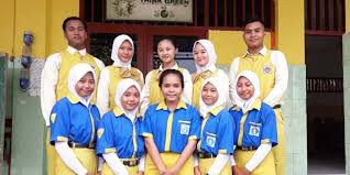 Untuk mengetahui peringkar smk terbaik di surabaya tahun 2017 silakan kesini. Smk Pembangunan Surabaya