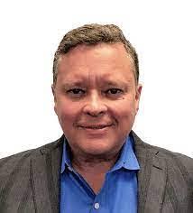 Kent Corley's Instagram, Twitter & Facebook