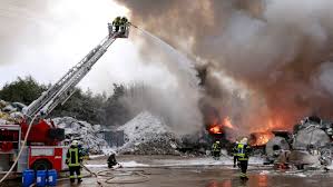 Öffnungszeiten von milon recycling in ottostr. Lensahn Grossfeuer Auf Recyclinghof Geloscht A1 Wieder Freigegeben