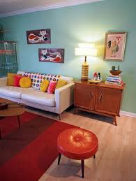 Hooked On Houses A Fun Place To Get Your House Fix Retro Living Rooms Retro Apartment Retro Home Decor