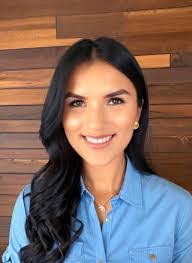 Diana Cespedes's Instagram, Twitter & Facebook