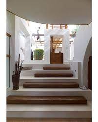 Nice Entrance Via Homeadore Entrance Stairs Staircase Design Decor Interior Exterior Interior Architecture Design Design House Styles