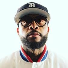 Stream Duane Maxwell music