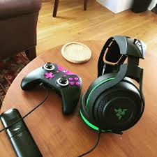 Recommendations So My Family Is Awesome And Got Me A Scuf Xbox One Controller And A Razer Man O War Headset Whic Xbox One Controller Xbox One Gaming Headset