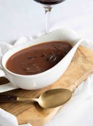 Beef tenderloin with red wine sauce. Red Wine Onion Gravy Don T Go Bacon My Heart