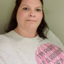 Tracey Karnes's Instagram, Twitter & Facebook