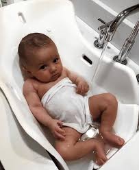 Mom Wait Aren T You Supposed To Remove The Diaper Before Giving Your Baby A Bath Cute Baby Pictures Cute Little Baby Baby Fever