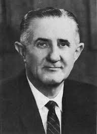 Bassett Furniture leadership change in 1966