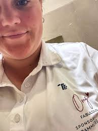 Monday night Jackgammon at the Carlton Club and 11 players resisted the  lure of leftover turkey and the dregs of the Quality Street tin to play  Round One of the Dorothy Lee