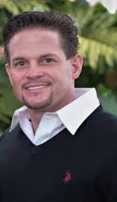 Andrew Deaton's Instagram, Twitter & Facebook