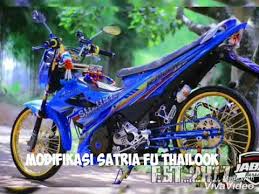 Sobat bikers pecandu modifikasi tentunya sudah mengetahui keunggulan dari suzuki satria hiu 2tak in. Foto Foto Modifikasi Satria Fu Thailook Part 2 Youtube