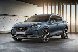 The cupra ateca is a quick and capable crossover in the oversized mould of a hot hatch. Cupra Formentor Bekommt Er Den Funfzylinder Autobild De