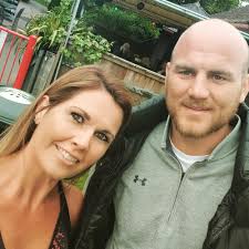 Hannah Brunton is fundraising for Alzheimer's Society