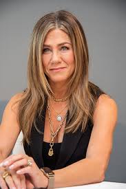 The daughter of actors john aniston and nancy dow, she began wo. Dzhennifer Eniston Prokommentirovala Novost O Svoih Planah Usynovit Rebenka Hello Russia