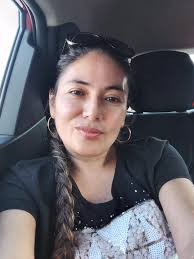 Darox Nusan updated her cover photo.