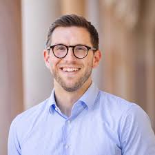 Dr. Christian Bretter