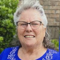 Catherine Starling's Instagram, Twitter & Facebook